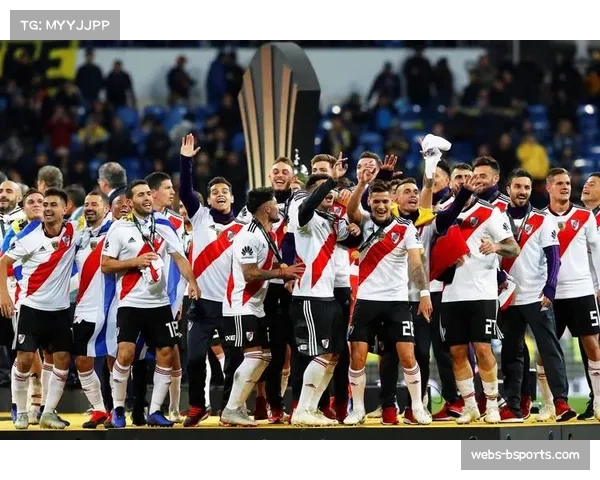 历史回顾:盘点过去十年欧冠冠军球队的标志性战术体系演变